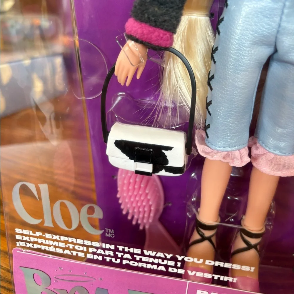 BRATZ GOIN’ OUT! CLOE DOLL NIB